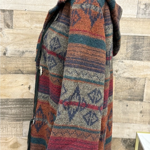 Woolrich Red and Brown Patterned Trench Coat - Picture 5 of 7